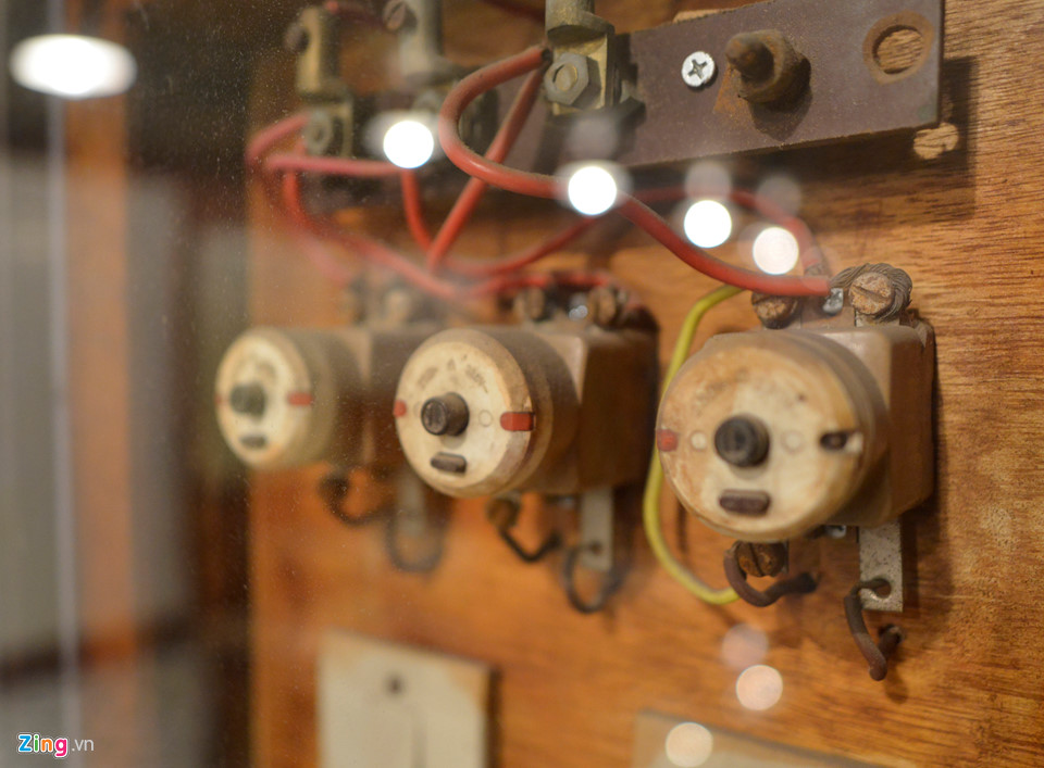 Cận cảnh hầm chỉ huy tác chiến chống bom nguyên tử ở Hà Nội